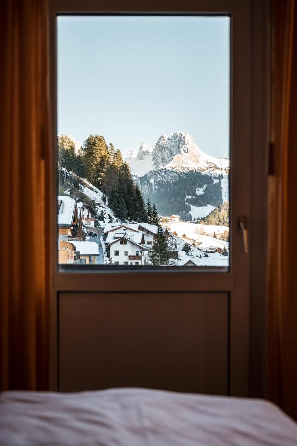 Charme Hotel Uridl Santa Cristina Val Gardena Exterior photo