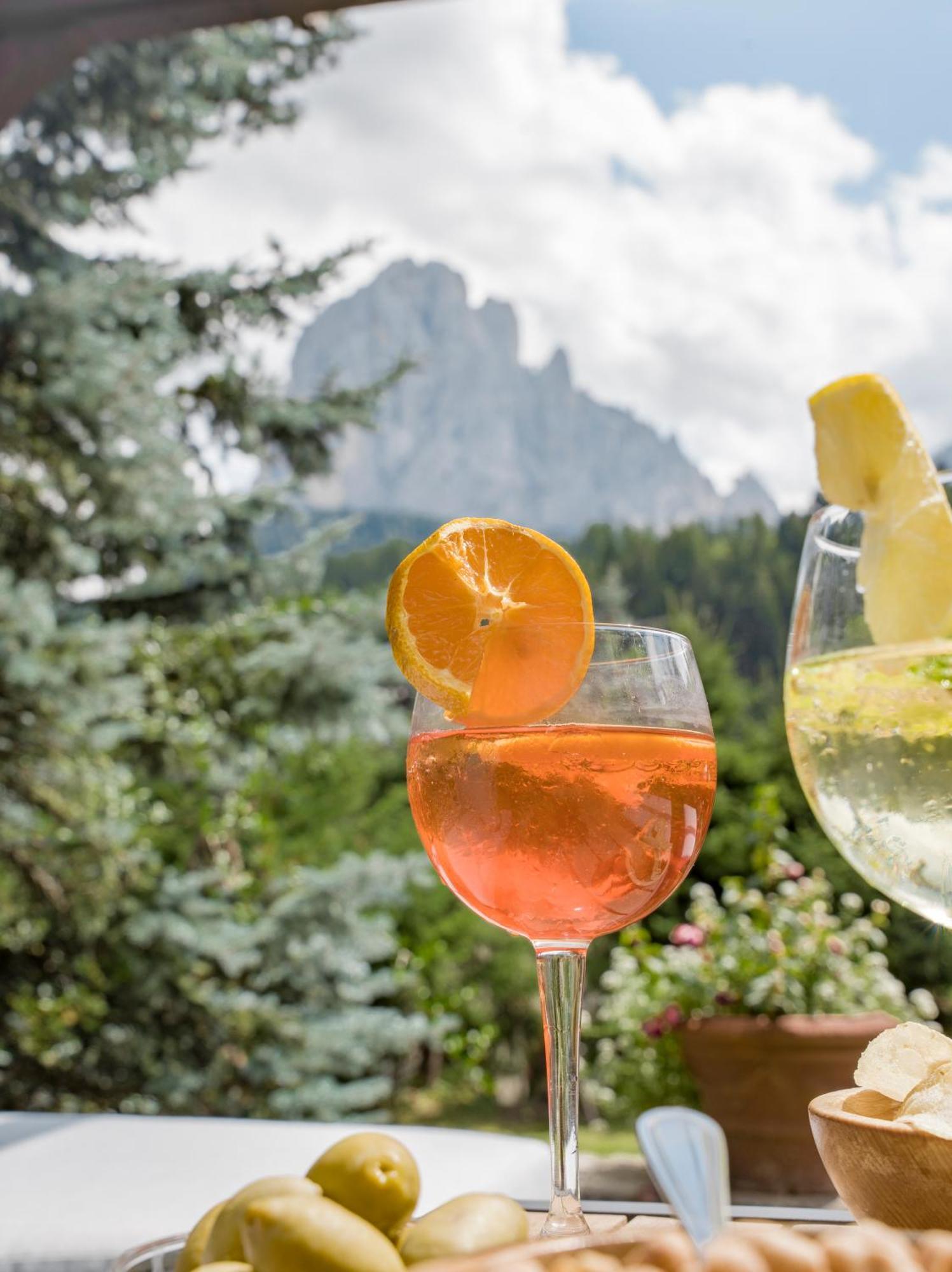 Charme Hotel Uridl Santa Cristina Val Gardena Exterior photo